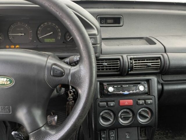 Зеленый Ленд Ровер Фрилендер, объемом двигателя 2 л и пробегом 375 тыс. км за 2370 $, фото 1 на Automoto.ua