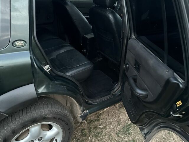 Зелений Ленд Ровер Freelander, об'ємом двигуна 2 л та пробігом 321 тис. км за 2550 $, фото 11 на Automoto.ua