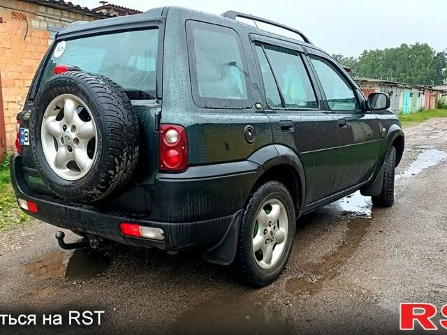 Зелений Ленд Ровер Freelander, об'ємом двигуна 1.8 л та пробігом 260 тис. км за 5500 $, фото 3 на Automoto.ua