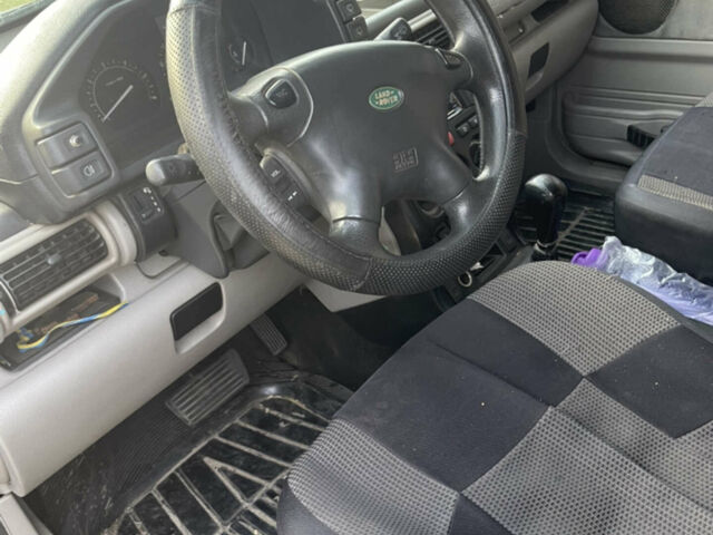 Зелений Ленд Ровер Freelander, об'ємом двигуна 2 л та пробігом 285 тис. км за 3000 $, фото 2 на Automoto.ua