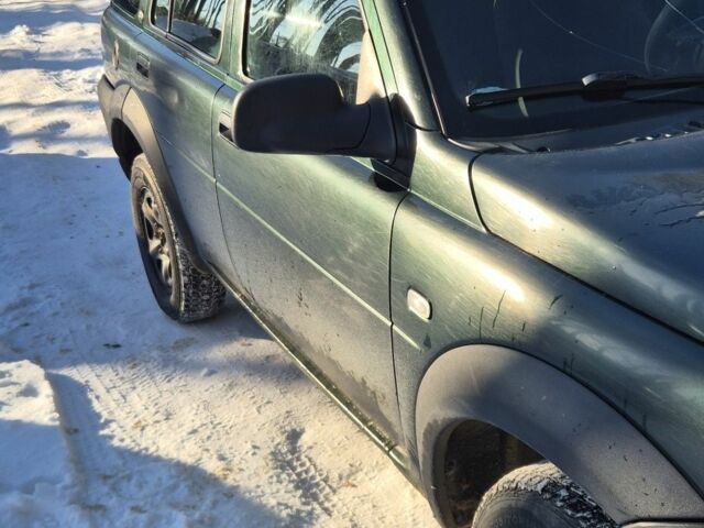 Зеленый Ленд Ровер Фрилендер, объемом двигателя 2 л и пробегом 274 тыс. км за 4276 $, фото 2 на Automoto.ua