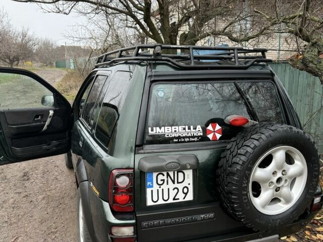 Зеленый Ленд Ровер Фрилендер, объемом двигателя 2 л и пробегом 216 тыс. км за 3329 $, фото 3 на Automoto.ua