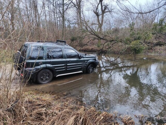 Зелений Ленд Ровер Freelander, об'ємом двигуна 0 л та пробігом 234 тис. км за 3500 $, фото 16 на Automoto.ua