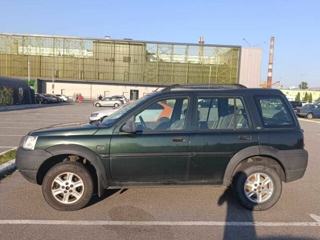 Зеленый Ленд Ровер Фрилендер, объемом двигателя 2 л и пробегом 290 тыс. км за 2494 $, фото 3 на Automoto.ua