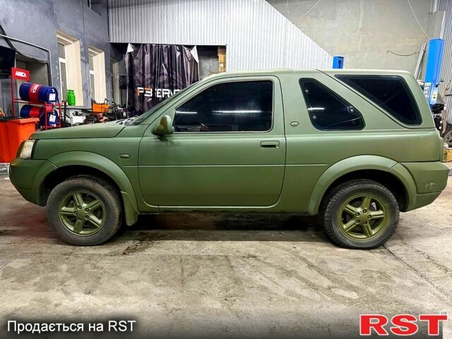 Зелений Ленд Ровер Freelander, об'ємом двигуна 2 л та пробігом 291 тис. км за 2650 $, фото 4 на Automoto.ua