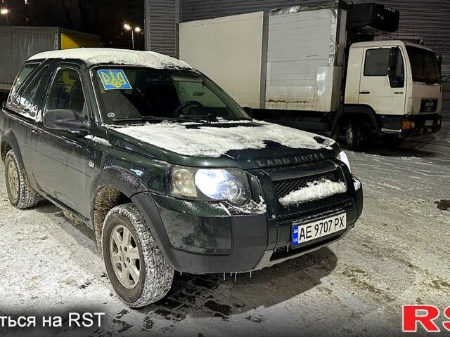 Зелений Ленд Ровер Freelander, об'ємом двигуна 1.8 л та пробігом 230 тис. км за 5950 $, фото 10 на Automoto.ua