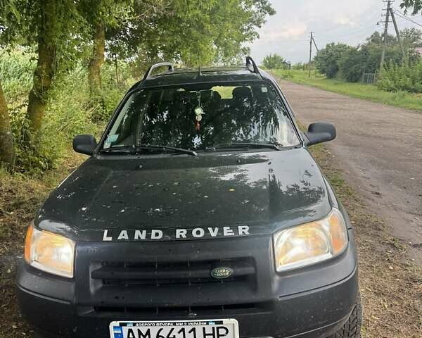 Зелений Ленд Ровер Freelander, об'ємом двигуна 2 л та пробігом 250 тис. км за 5300 $, фото 3 на Automoto.ua