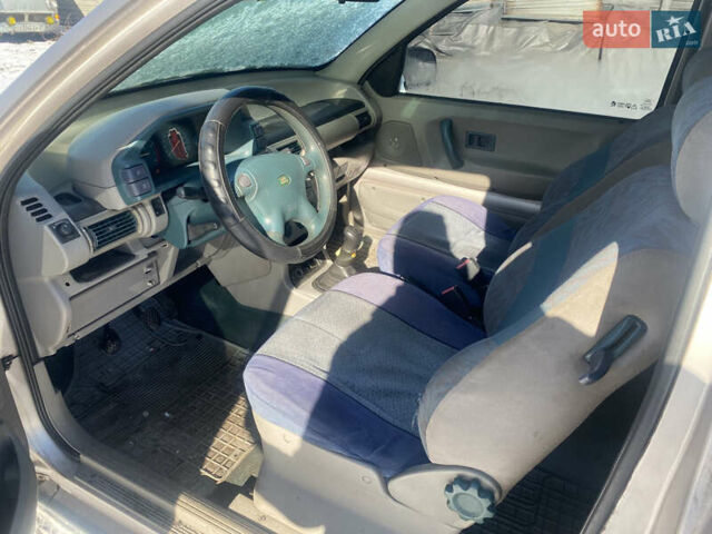 Зелений Ленд Ровер Freelander, об'ємом двигуна 1.8 л та пробігом 160 тис. км за 2200 $, фото 6 на Automoto.ua
