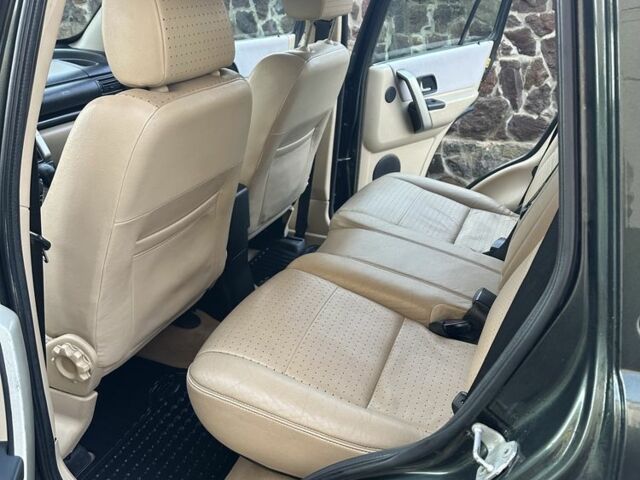 Зелений Ленд Ровер Freelander, об'ємом двигуна 2 л та пробігом 237 тис. км за 5600 $, фото 1 на Automoto.ua