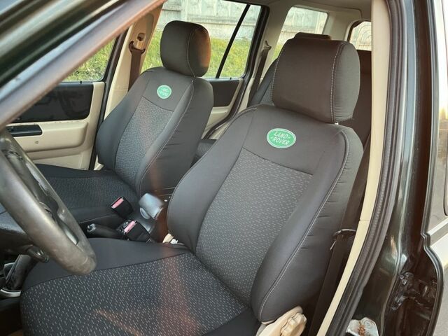 Зеленый Ленд Ровер Фрилендер, объемом двигателя 2 л и пробегом 339 тыс. км за 4299 $, фото 6 на Automoto.ua