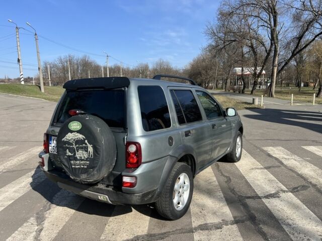 Зеленый Ленд Ровер Фрилендер, объемом двигателя 2.5 л и пробегом 177 тыс. км за 2257 $, фото 5 на Automoto.ua