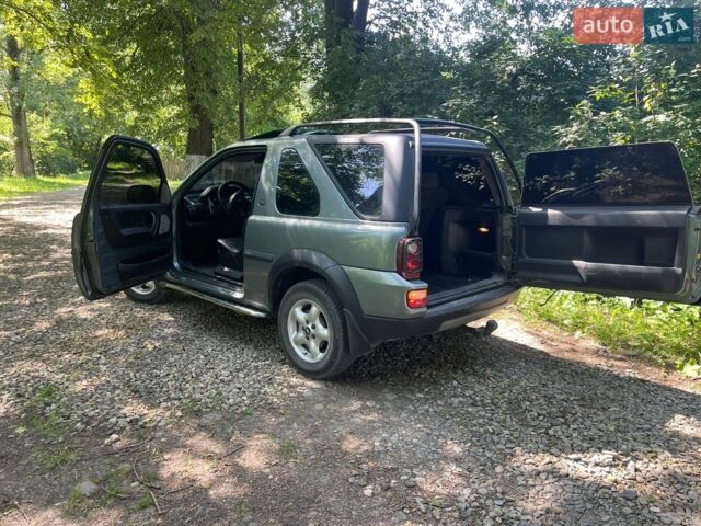 Зелений Ленд Ровер Freelander, об'ємом двигуна 1.95 л та пробігом 220 тис. км за 5999 $, фото 7 на Automoto.ua