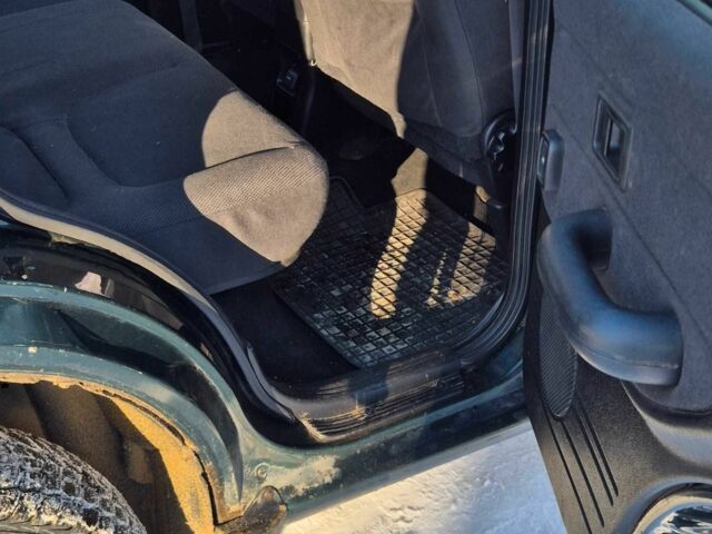 Зеленый Ленд Ровер Фрилендер, объемом двигателя 2 л и пробегом 270 тыс. км за 4200 $, фото 10 на Automoto.ua