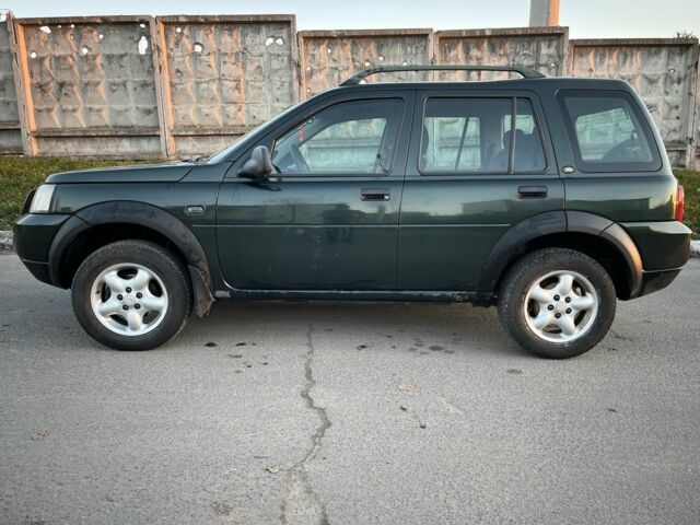 Зеленый Ленд Ровер Фрилендер, объемом двигателя 2 л и пробегом 339 тыс. км за 4299 $, фото 2 на Automoto.ua