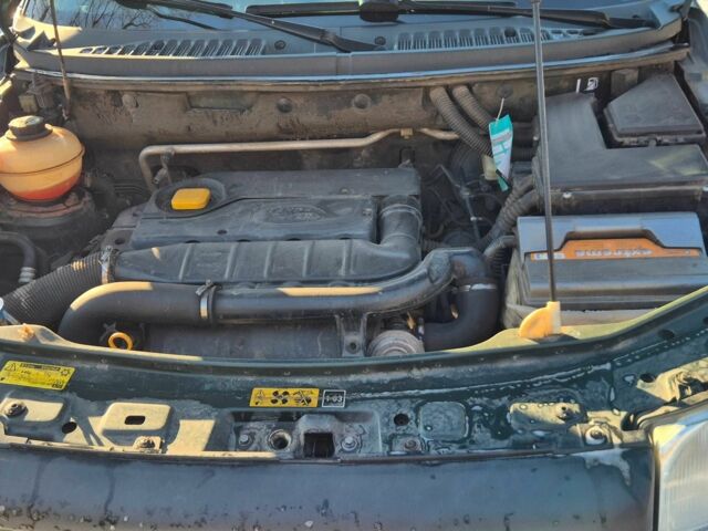 Зеленый Ленд Ровер Фрилендер, объемом двигателя 2 л и пробегом 270 тыс. км за 4200 $, фото 12 на Automoto.ua