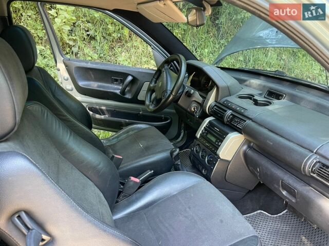 Зелений Ленд Ровер Freelander, об'ємом двигуна 1.95 л та пробігом 220 тис. км за 5999 $, фото 14 на Automoto.ua