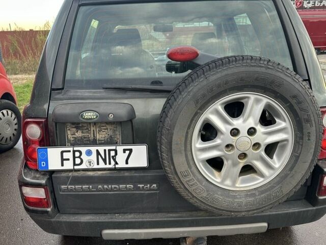 Зелений Ленд Ровер Freelander, об'ємом двигуна 2 л та пробігом 221 тис. км за 3750 $, фото 1 на Automoto.ua