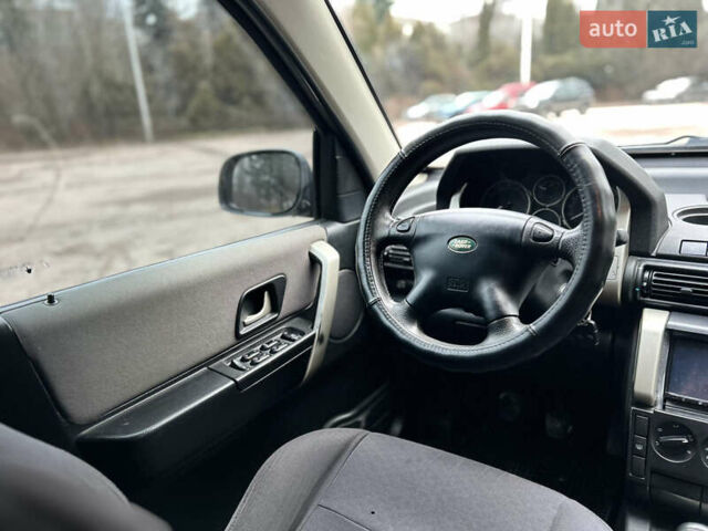 Зелений Ленд Ровер Freelander, об'ємом двигуна 1.8 л та пробігом 313 тис. км за 5999 $, фото 18 на Automoto.ua