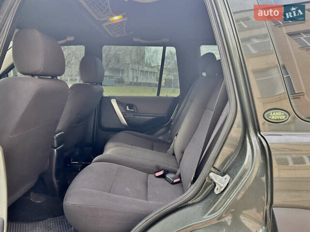 Зелений Ленд Ровер Freelander, об'ємом двигуна 1.8 л та пробігом 313 тис. км за 6000 $, фото 10 на Automoto.ua