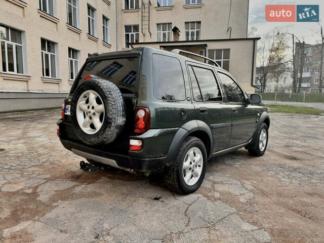 Зелений Ленд Ровер Freelander, об'ємом двигуна 1.8 л та пробігом 313 тис. км за 6000 $, фото 4 на Automoto.ua