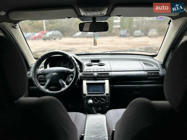 Зелений Ленд Ровер Freelander, об'ємом двигуна 1.8 л та пробігом 313 тис. км за 5999 $, фото 17 на Automoto.ua