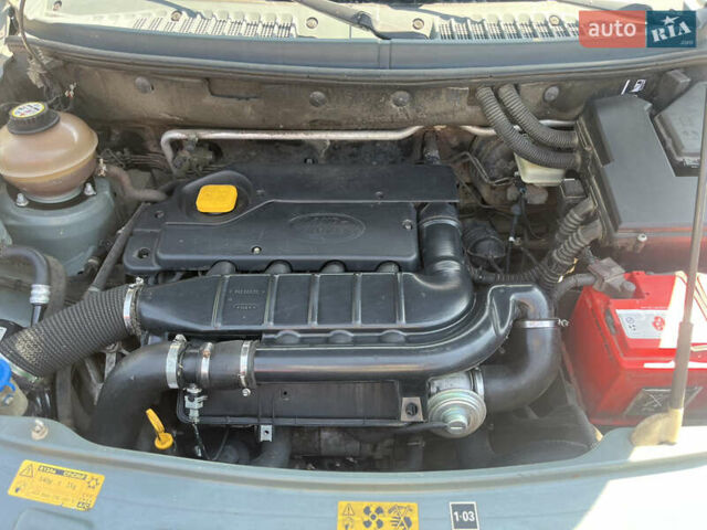Зелений Ленд Ровер Freelander, об'ємом двигуна 1.95 л та пробігом 341 тис. км за 7300 $, фото 20 на Automoto.ua