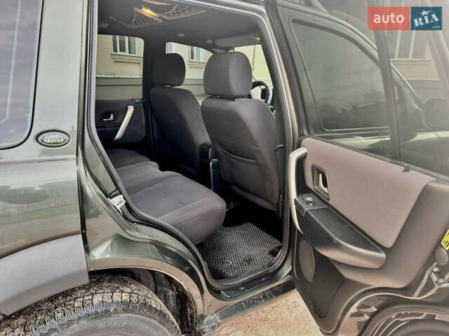 Зелений Ленд Ровер Freelander, об'ємом двигуна 1.8 л та пробігом 313 тис. км за 6000 $, фото 15 на Automoto.ua