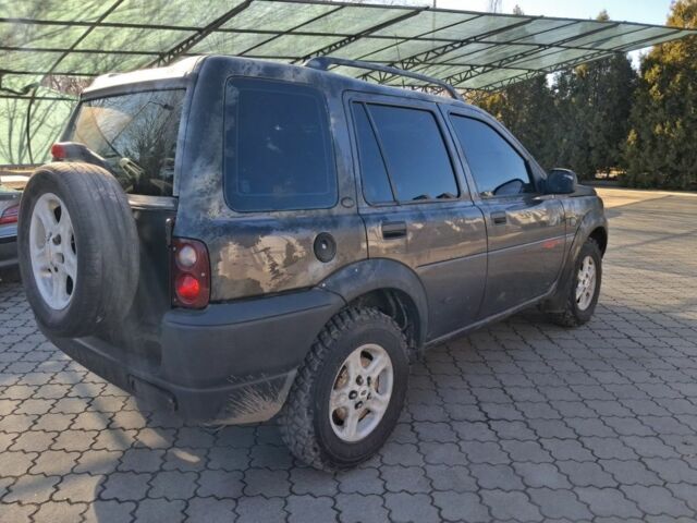 Зеленый Ленд Ровер Фрилендер, объемом двигателя 2 л и пробегом 260 тыс. км за 3000 $, фото 5 на Automoto.ua