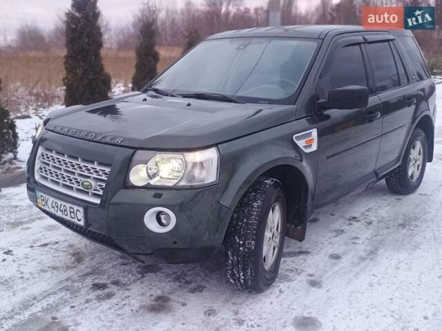 Зелений Ленд Ровер Freelander, об'ємом двигуна 2.18 л та пробігом 285 тис. км за 7500 $, фото 3 на Automoto.ua
