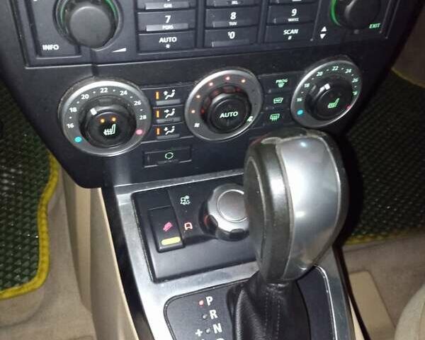 Зелений Ленд Ровер Freelander, об'ємом двигуна 2.2 л та пробігом 300 тис. км за 10500 $, фото 17 на Automoto.ua