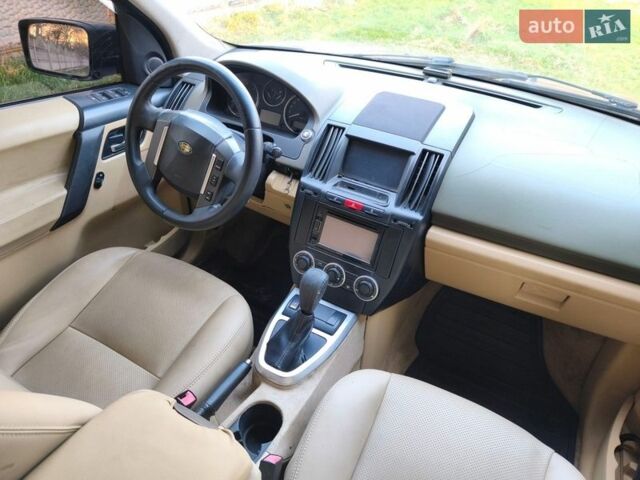 Зелений Ленд Ровер Freelander, об'ємом двигуна 2.18 л та пробігом 285 тис. км за 6999 $, фото 8 на Automoto.ua