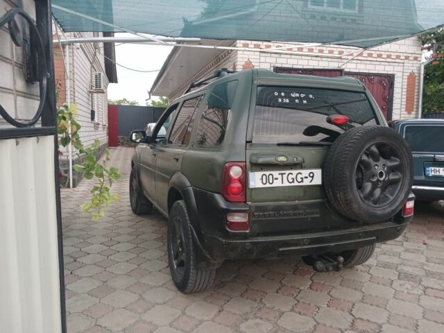 Зелений Ленд Ровер Freelander, об'ємом двигуна 2 л та пробігом 200 тис. км за 3146 $, фото 4 на Automoto.ua