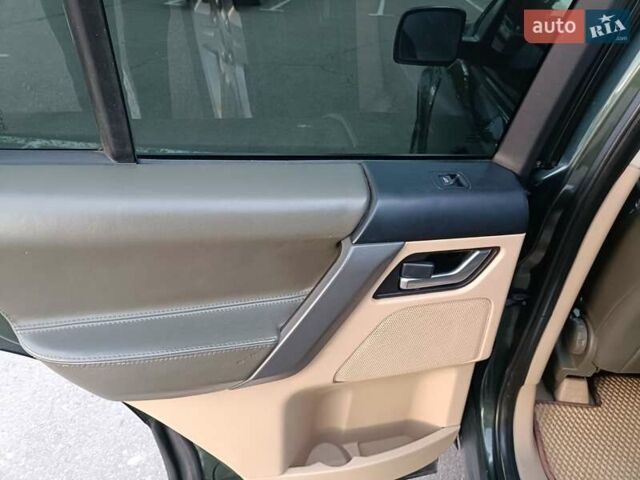 Зелений Ленд Ровер Freelander, об'ємом двигуна 2.2 л та пробігом 229 тис. км за 10200 $, фото 15 на Automoto.ua
