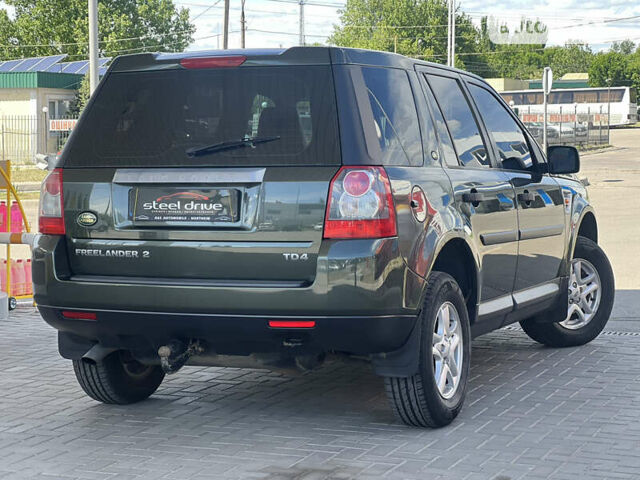 Зелений Ленд Ровер Freelander, об'ємом двигуна 2.18 л та пробігом 342 тис. км за 8700 $, фото 4 на Automoto.ua