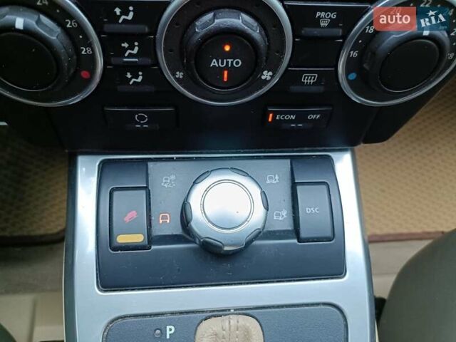 Зелений Ленд Ровер Freelander, об'ємом двигуна 2.2 л та пробігом 229 тис. км за 10200 $, фото 8 на Automoto.ua