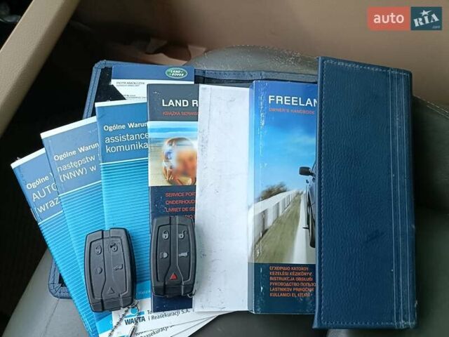 Зелений Ленд Ровер Freelander, об'ємом двигуна 2.2 л та пробігом 229 тис. км за 10200 $, фото 17 на Automoto.ua