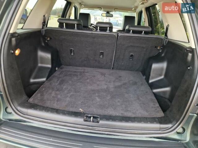 Зелений Ленд Ровер Freelander, об'ємом двигуна 2.2 л та пробігом 229 тис. км за 9750 $, фото 13 на Automoto.ua