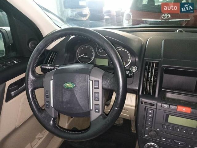 Зелений Ленд Ровер Freelander, об'ємом двигуна 2.2 л та пробігом 301 тис. км за 11499 $, фото 13 на Automoto.ua