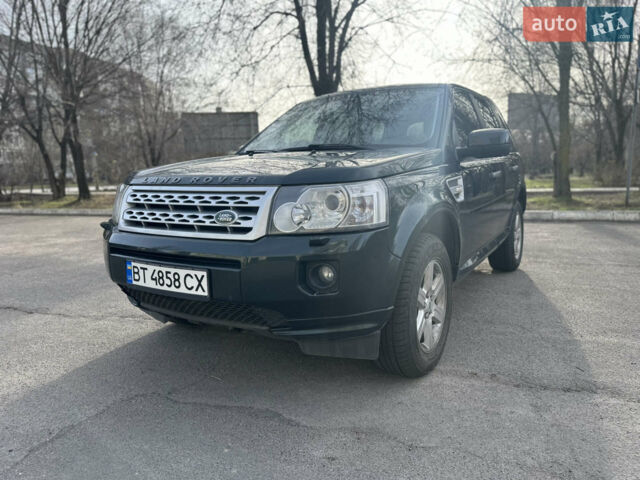 Зелений Ленд Ровер Freelander, об'ємом двигуна 2.18 л та пробігом 237 тис. км за 11700 $, фото 7 на Automoto.ua