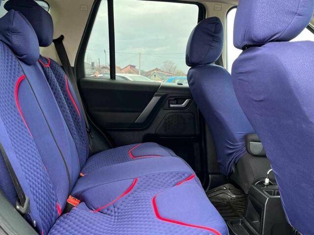 Зеленый Ленд Ровер Фрилендер, объемом двигателя 2.2 л и пробегом 238 тыс. км за 12999 $, фото 19 на Automoto.ua