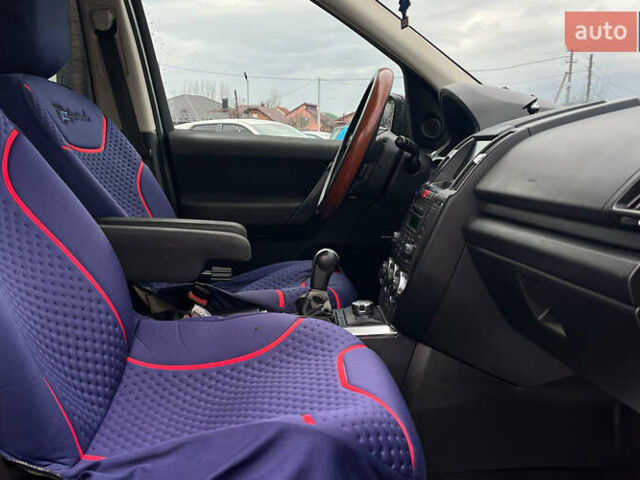 Зелений Ленд Ровер Freelander, об'ємом двигуна 2.18 л та пробігом 230 тис. км за 13600 $, фото 20 на Automoto.ua