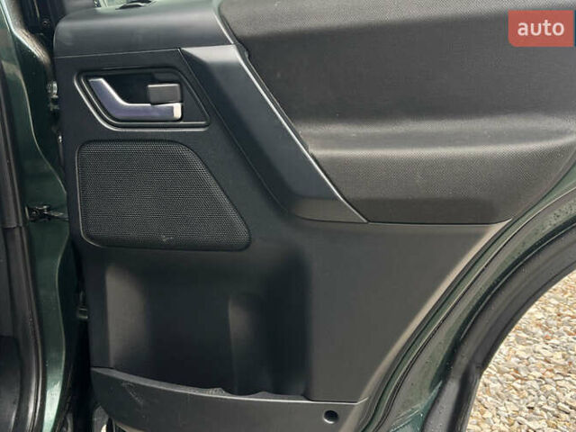 Зелений Ленд Ровер Freelander, об'ємом двигуна 2.18 л та пробігом 230 тис. км за 13600 $, фото 23 на Automoto.ua