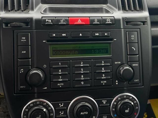 Зеленый Ленд Ровер Фрилендер, объемом двигателя 2.2 л и пробегом 238 тыс. км за 12999 $, фото 12 на Automoto.ua