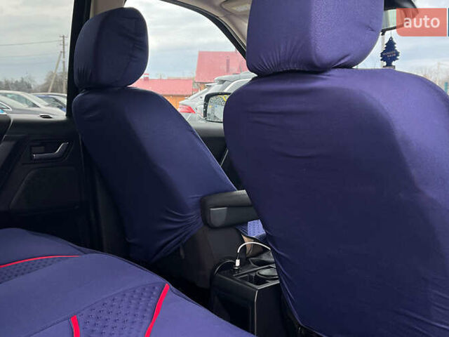 Зелений Ленд Ровер Freelander, об'ємом двигуна 2.18 л та пробігом 230 тис. км за 13600 $, фото 18 на Automoto.ua