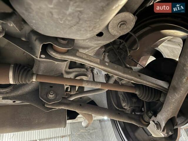 Ленд Ровер Freelander 2013 у Пирятине на Automoto.ua Зелений Ленд Ровер Freelander, об'ємом двигуна 2 л та пробігом 204 тис. км за 11300 $, фото 18 на Automoto.ua