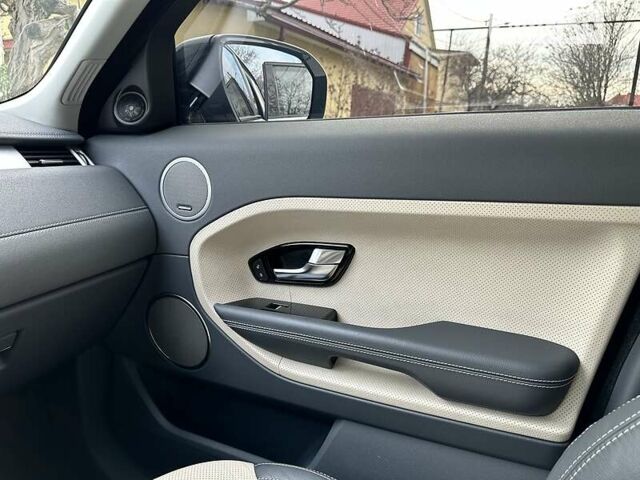 Білий Ленд Ровер Рендж Ровер Евок, об'ємом двигуна 2.2 л та пробігом 40 тис. км за 20500 $, фото 43 на Automoto.ua