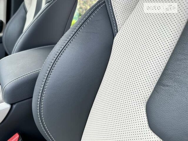 Белый Ленд Ровер Рендж Ровер Эвок, объемом двигателя 2.2 л и пробегом 40 тыс. км за 22500 $, фото 32 на Automoto.ua