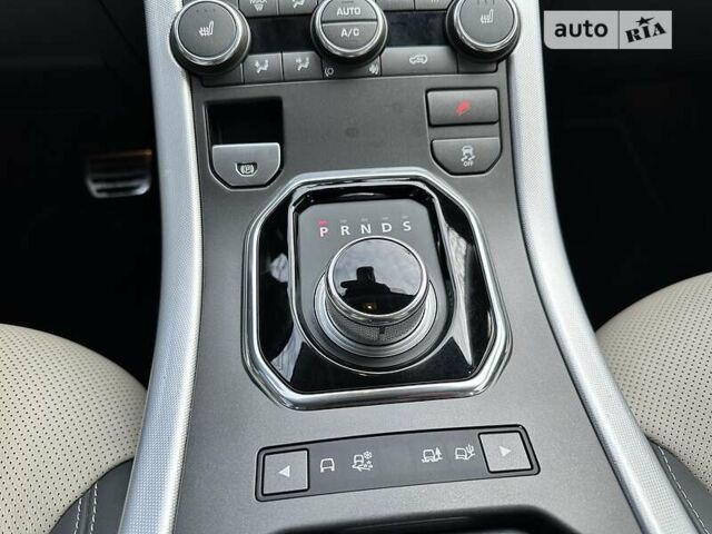 Белый Ленд Ровер Рендж Ровер Эвок, объемом двигателя 2.2 л и пробегом 40 тыс. км за 20500 $, фото 39 на Automoto.ua