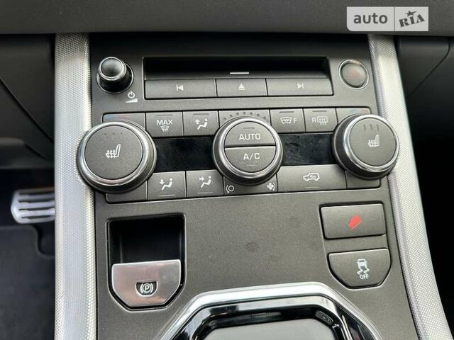 Белый Ленд Ровер Рендж Ровер Эвок, объемом двигателя 2.2 л и пробегом 40 тыс. км за 22500 $, фото 50 на Automoto.ua