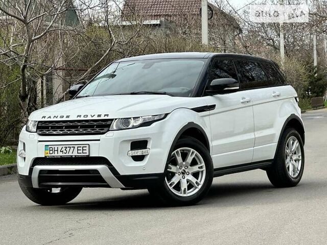 Белый Ленд Ровер Рендж Ровер Эвок, объемом двигателя 2.2 л и пробегом 40 тыс. км за 22500 $, фото 2 на Automoto.ua